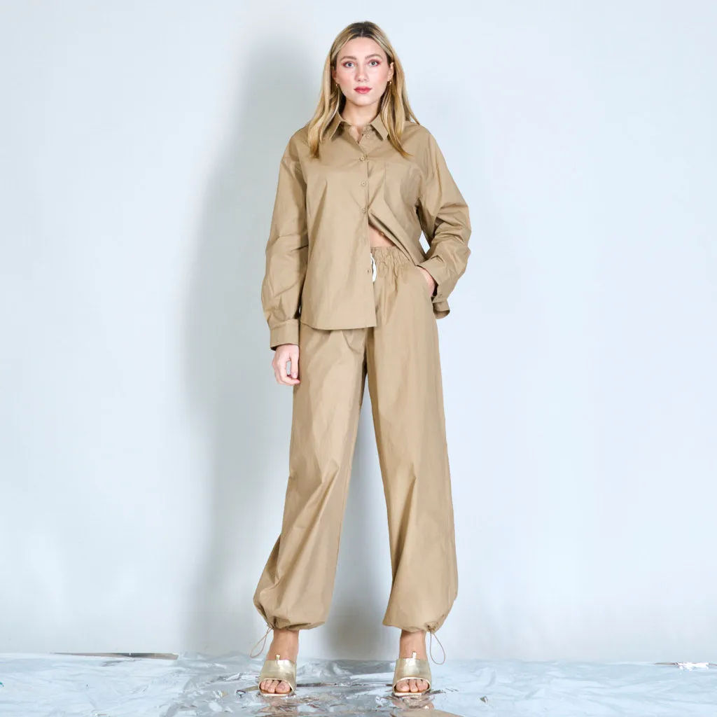 Basic shirt in solid colour wholesale
