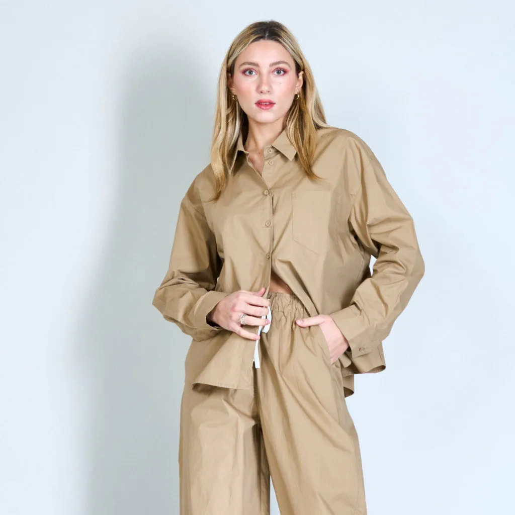 Basic shirt in solid colour wholesale