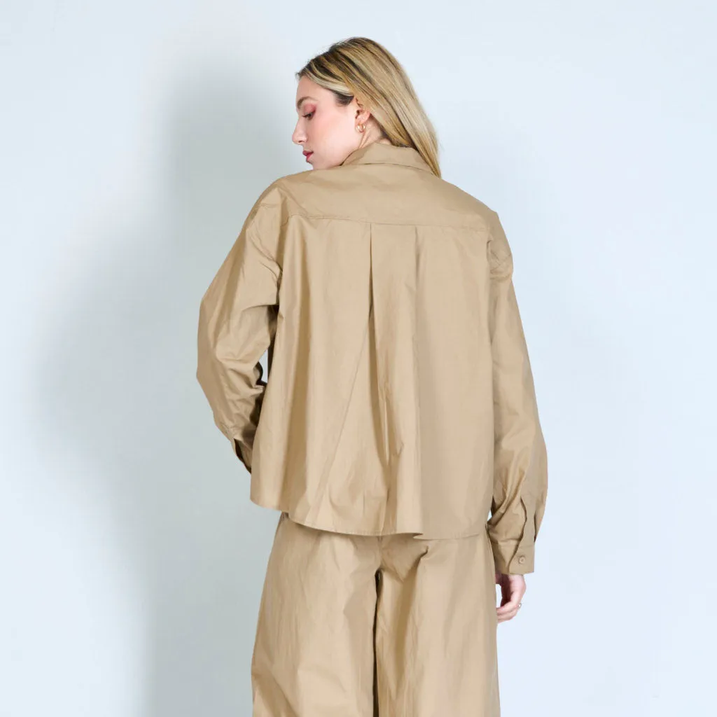 Basic shirt in solid colour wholesale