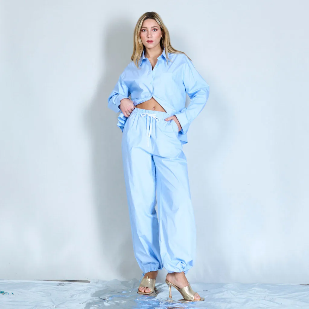 Basic shirt in solid colour wholesale