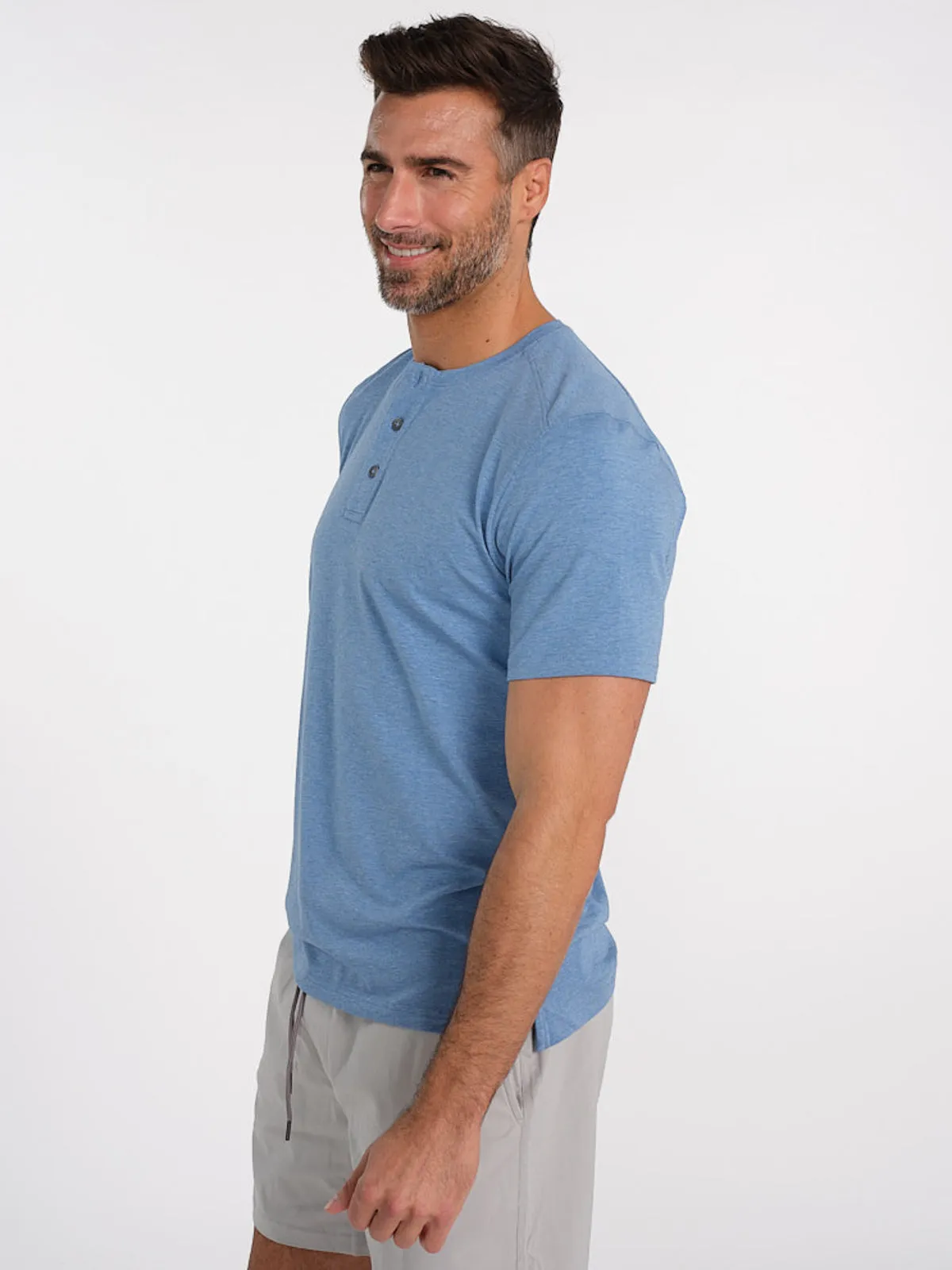 Everywear Short Sleeve Henley