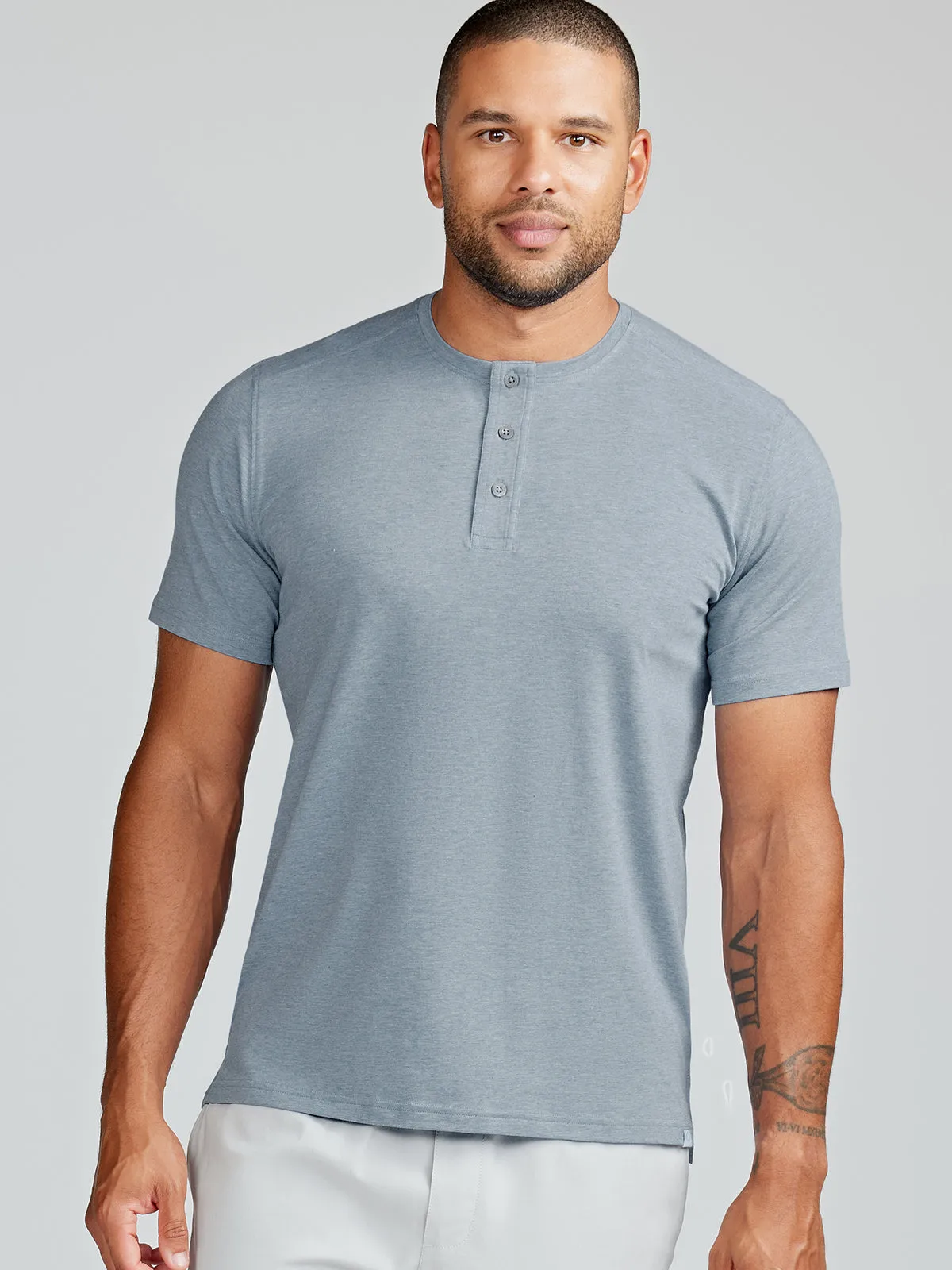 Everywear Short Sleeve Henley