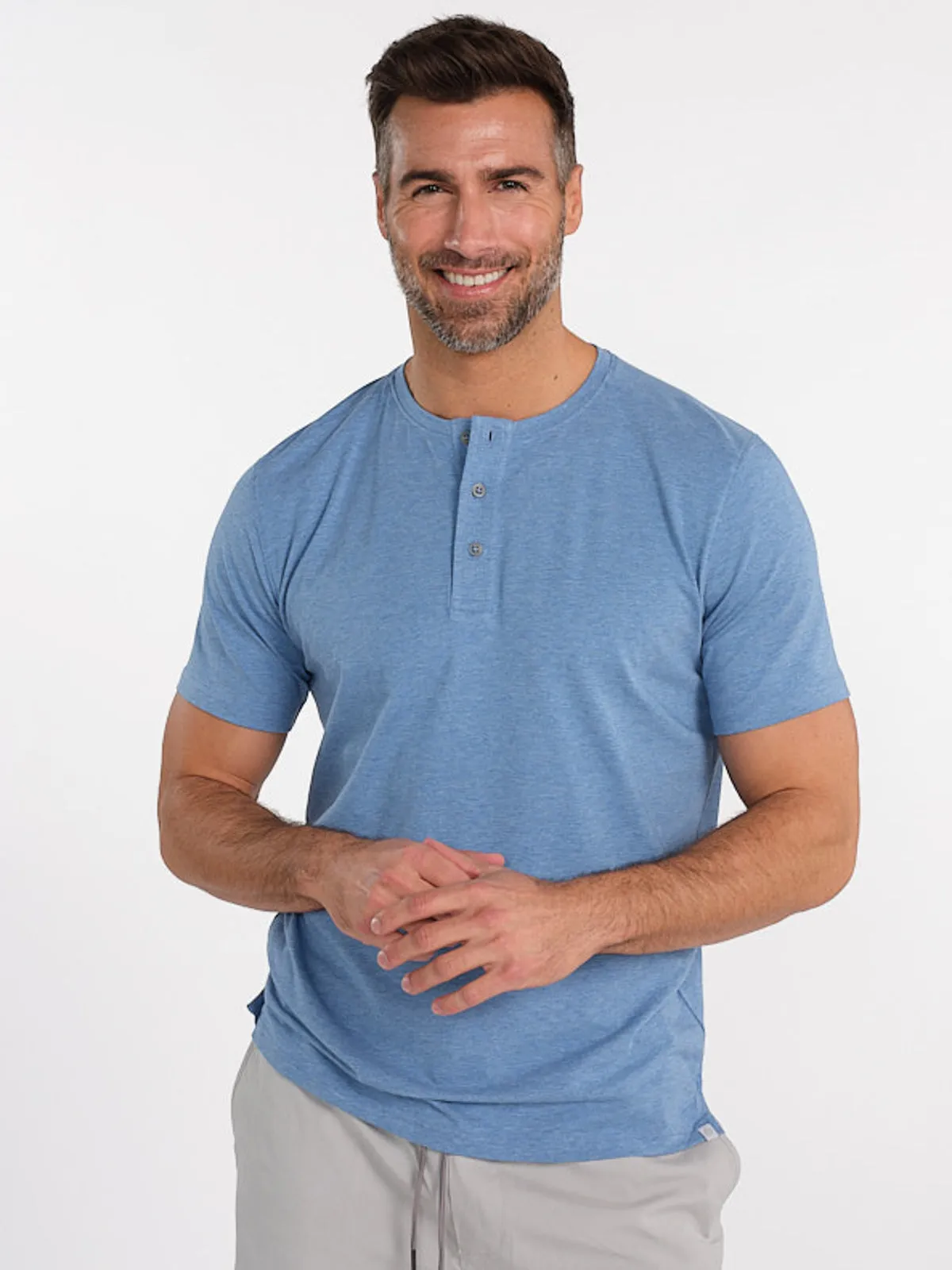 Everywear Short Sleeve Henley