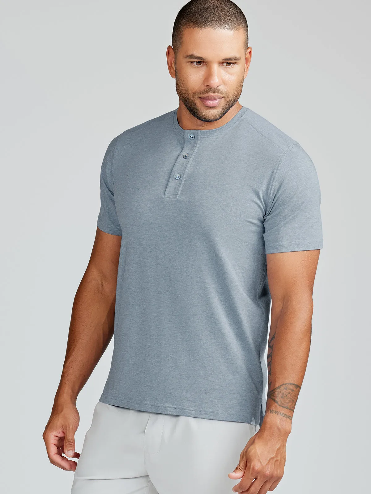 Everywear Short Sleeve Henley