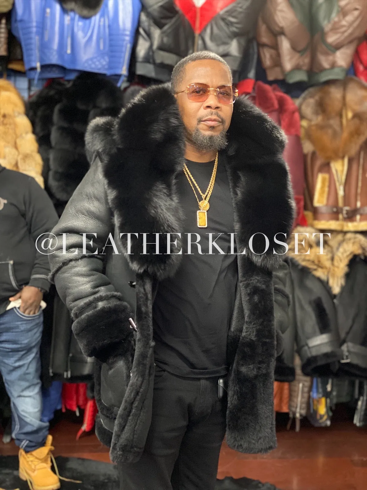 Men's Real Sheepskin Shearling Duffle With Over Size Fox