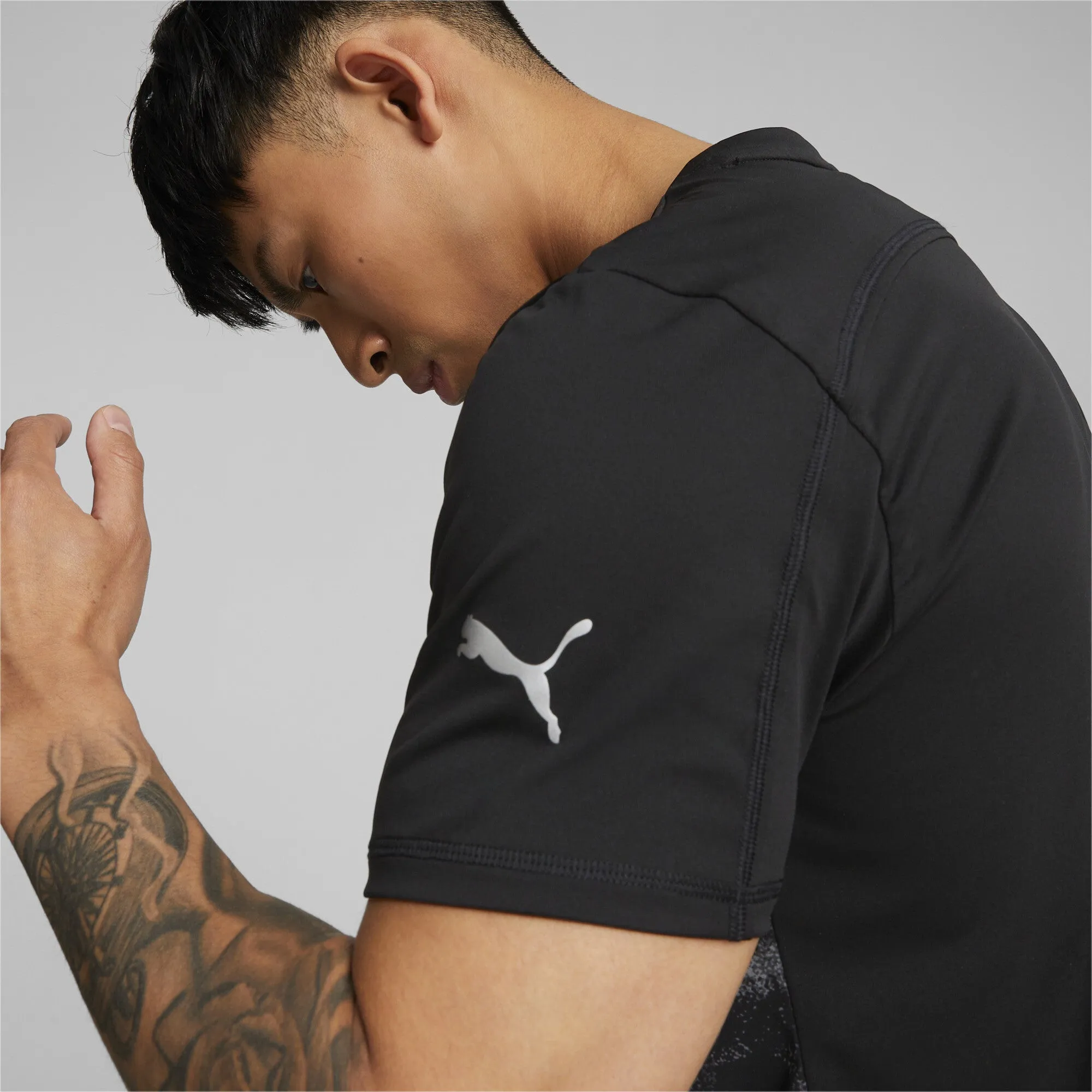 Run AOP Graphic SS Tee M