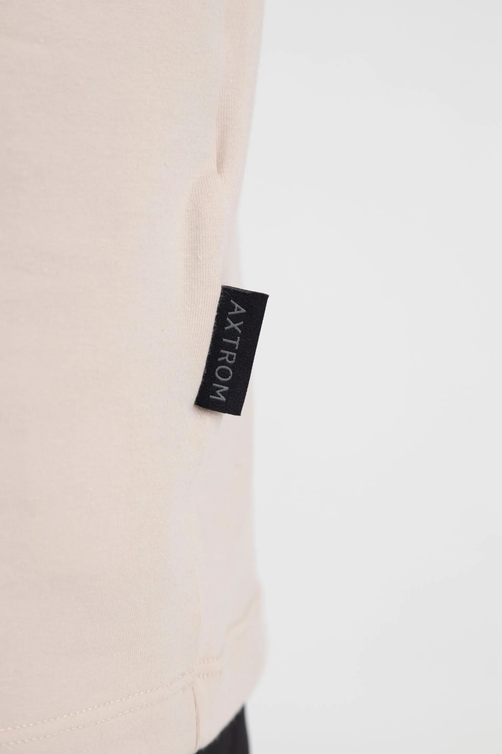 T-Shirt With Pocket (Beige)