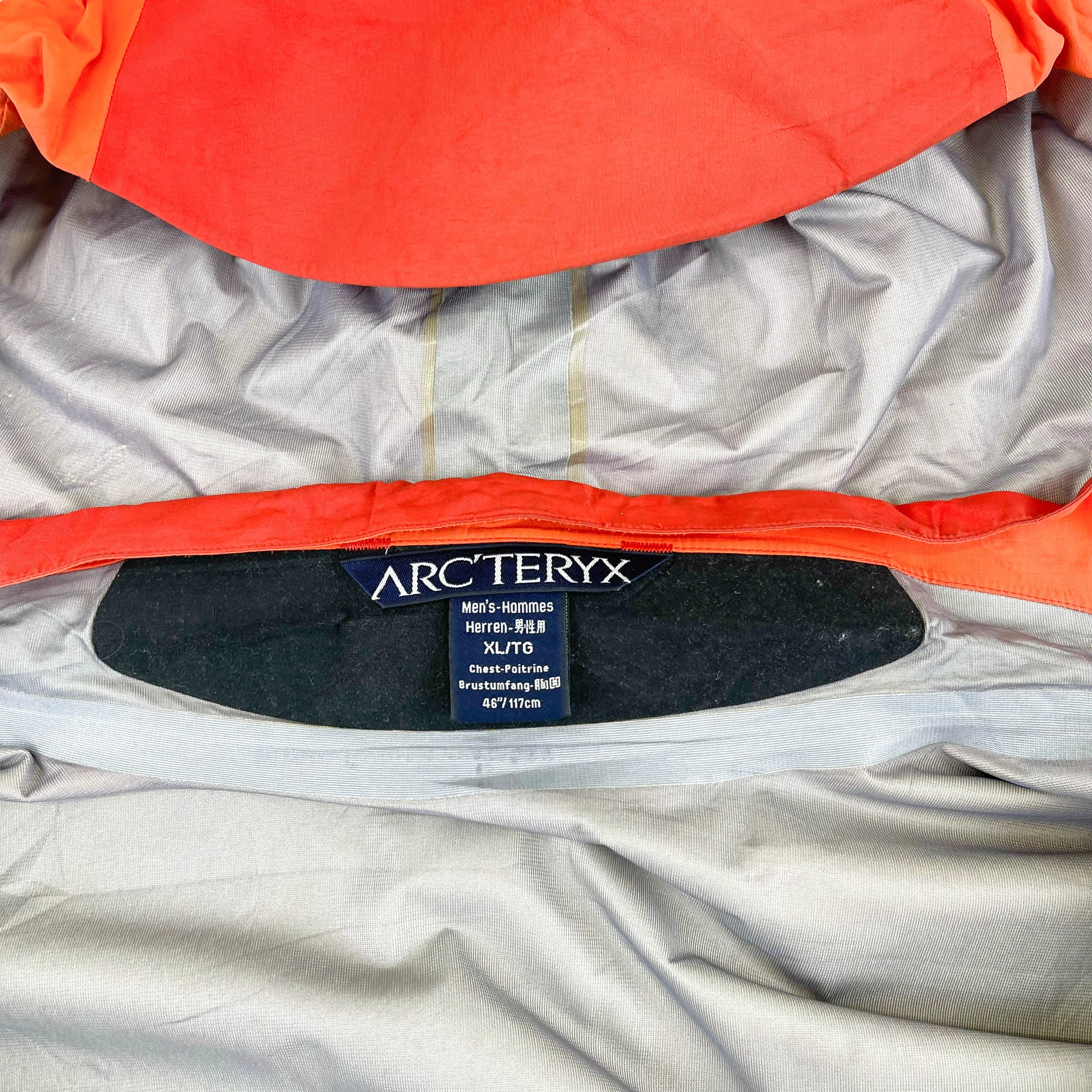 Vintage Arc'teryx Theta AR (XL)